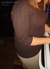 my outfit I wore to work pic 2, think I got some attention ?