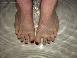 wet Wednesday n last day for red toes:(