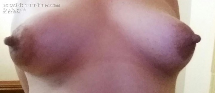 Perky nipple shot for Showy x