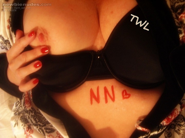 Of course I had to take a pic in the hotel room before I left DC.  NN goes ...