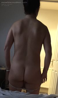 UK housewife from behind - want dirty degrading comments
