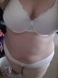 Thought I'd show my new bra and nickers off..