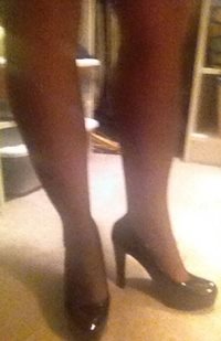 these r the new sheer back stockings I bought Georgie!!
