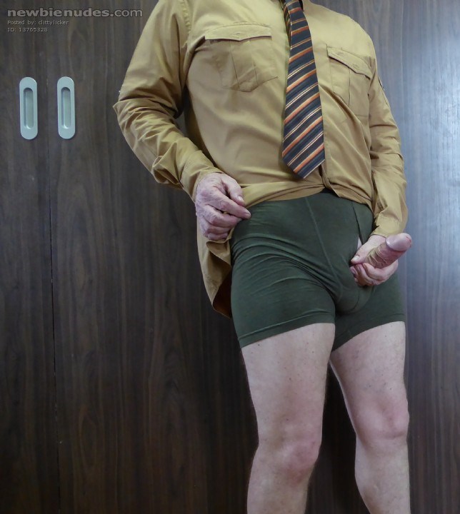 ....or tan to the wedding?