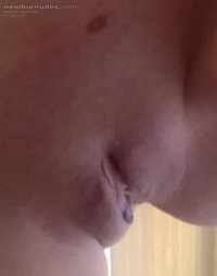 does my wifes pussy turn you on?